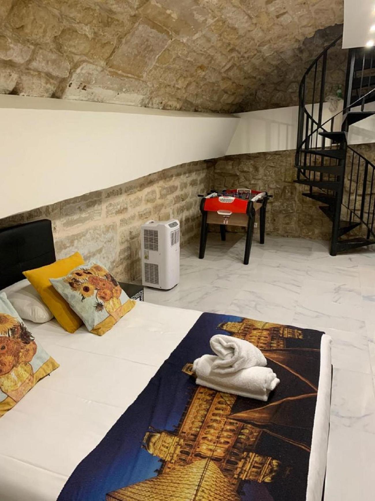 154 - Urban Atelier Home Cinema in Paris Exterior foto